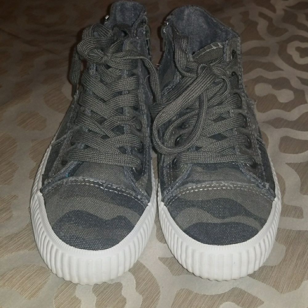 Blowfish sneakers